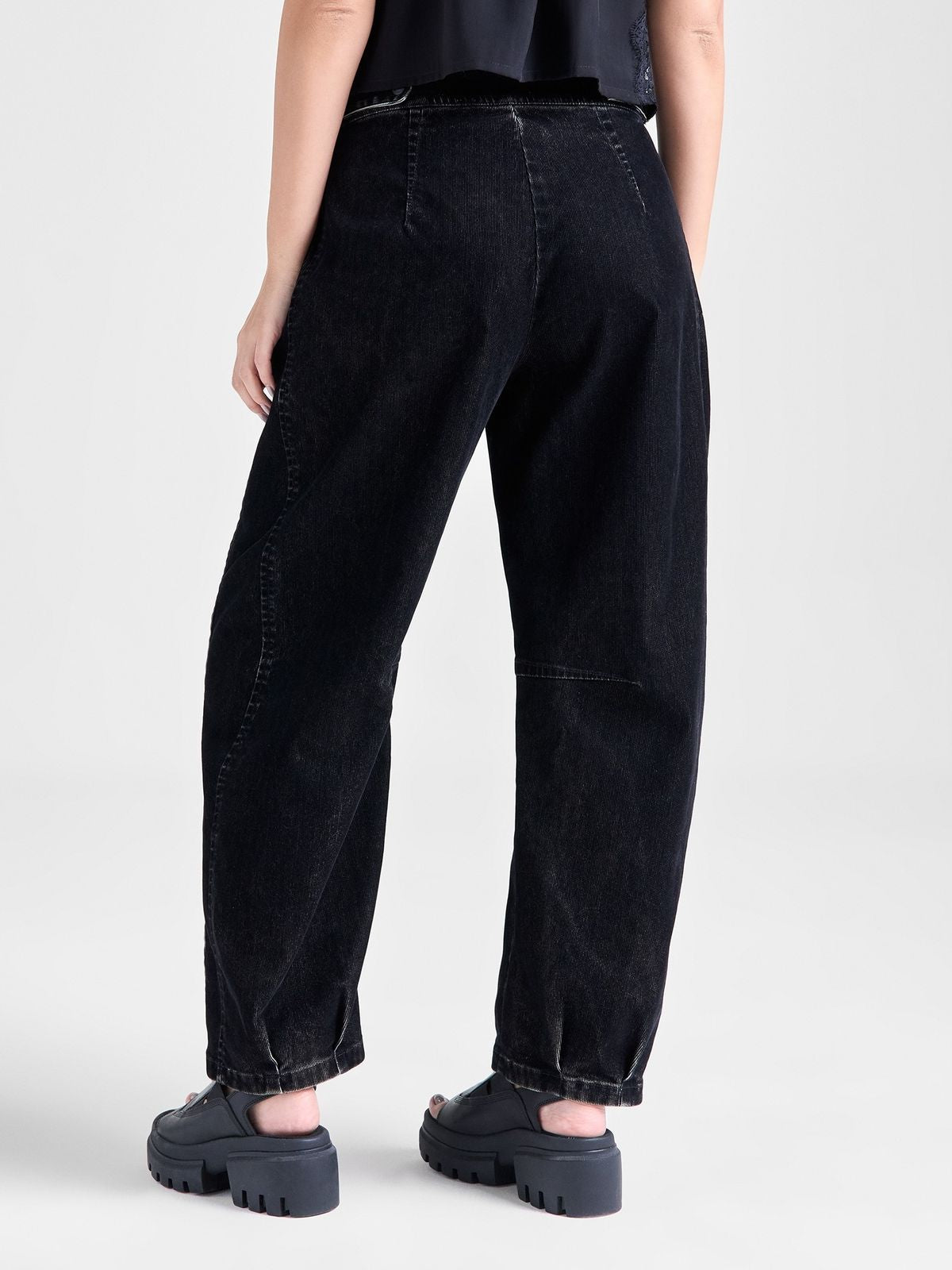 Pantalón Mujer Americanino Barrel Velvet