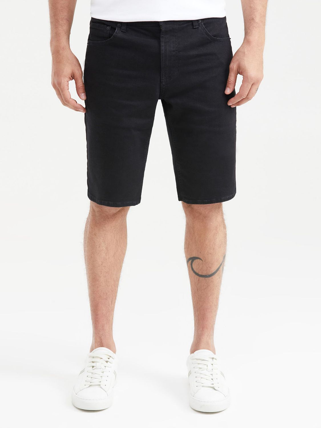 Bermuda Hombre Chevignon Straight Fit