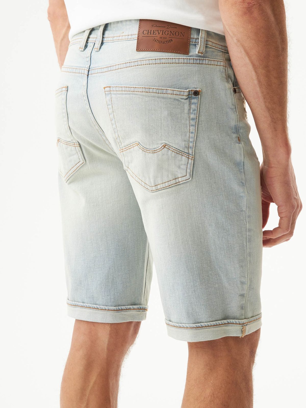 Bermuda Hombre Chevignon Moda