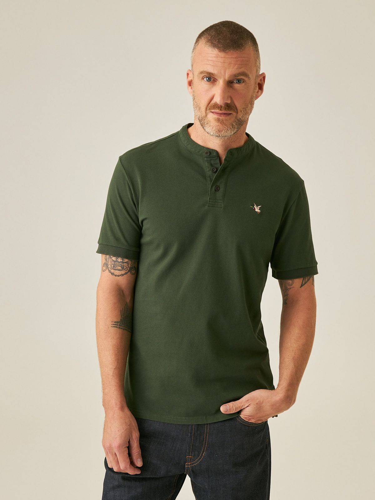 Polo Hombre Chevignon Cuello Neru Slim Fit