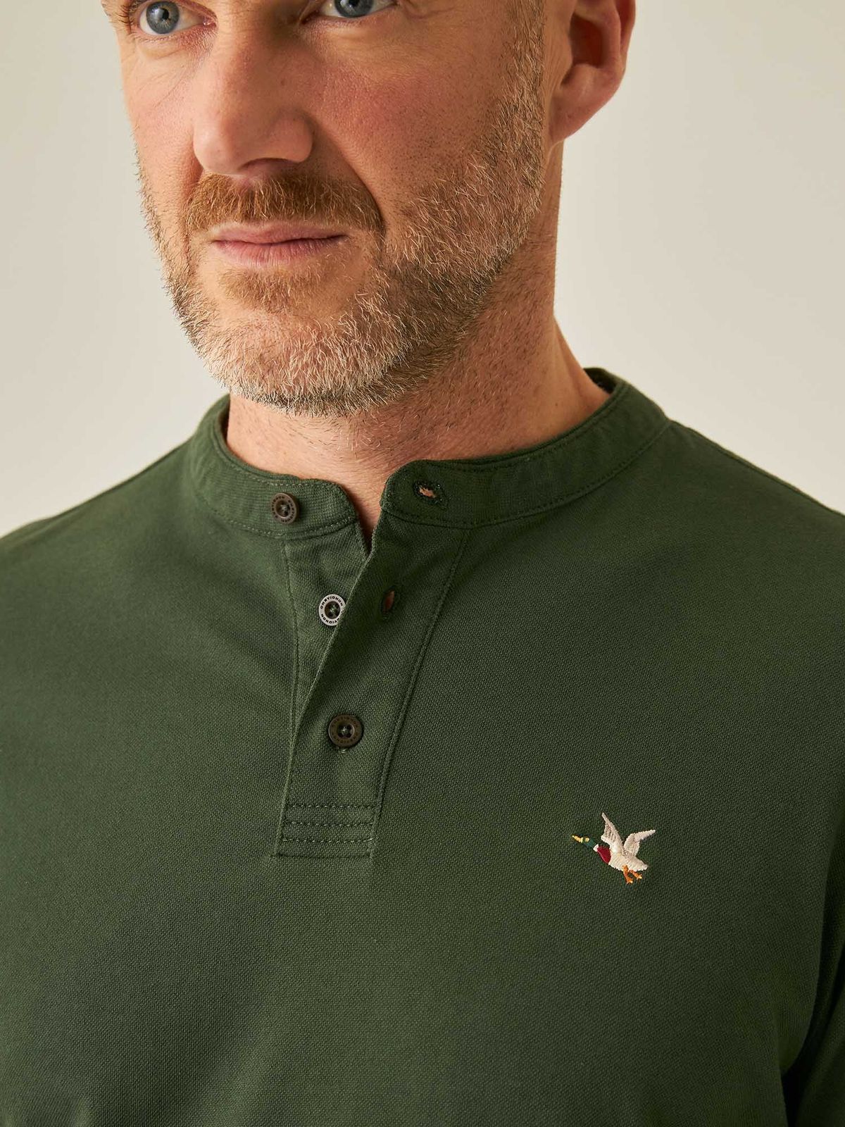 Polo Hombre Chevignon Cuello Neru Slim Fit