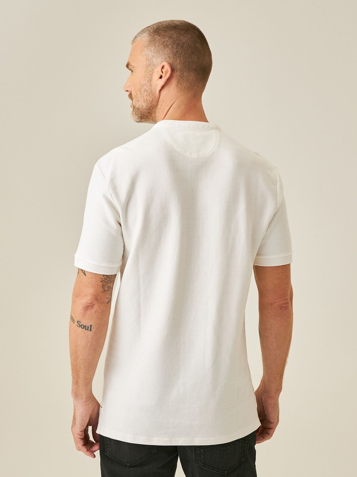 Polo Hombre Chevignon Striped Cuello Neru Classic Fit