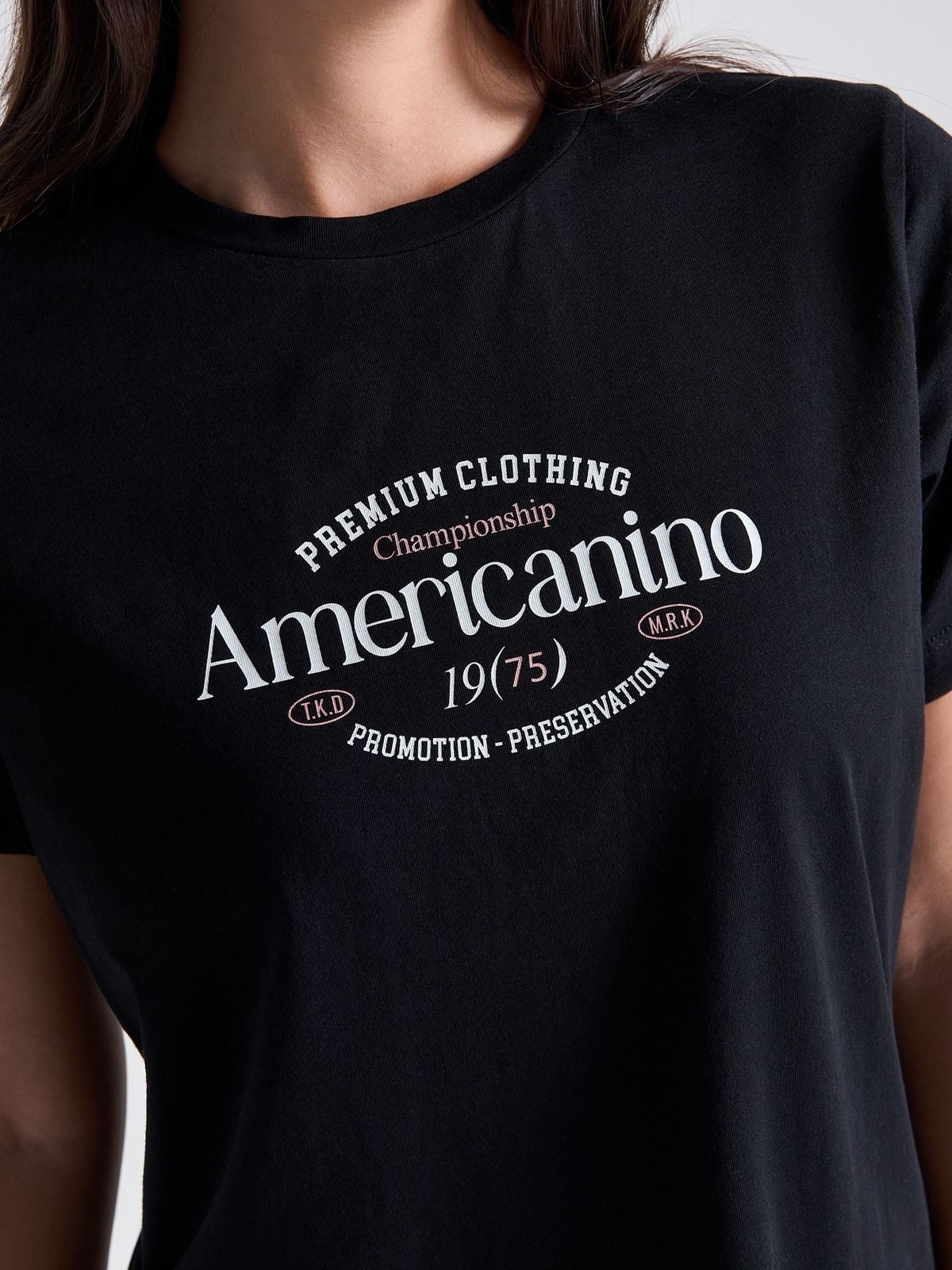 Camiseta Mujer Americanino Graphic