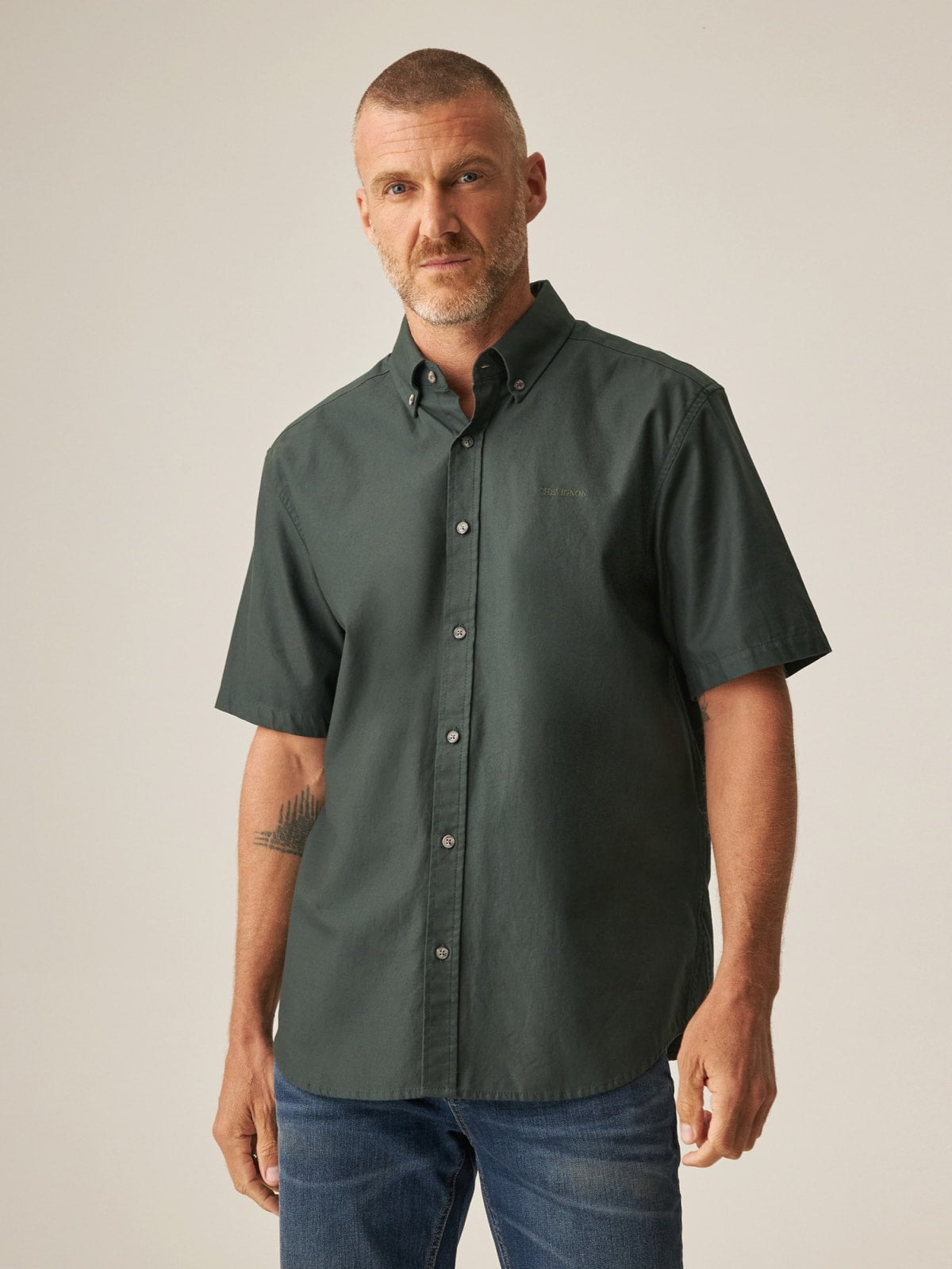Camisa Hombre Chevignon Manga Corta Classic Fit