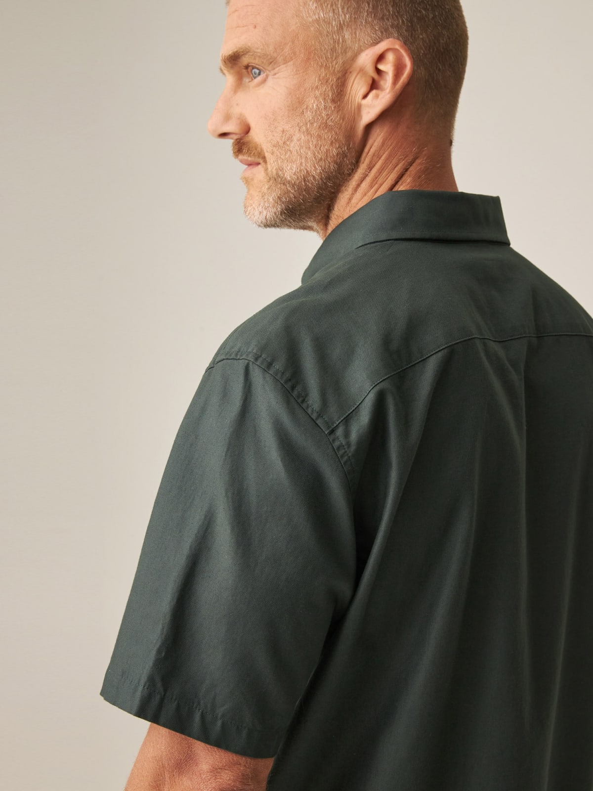Camisa Hombre Chevignon Manga Corta Classic Fit