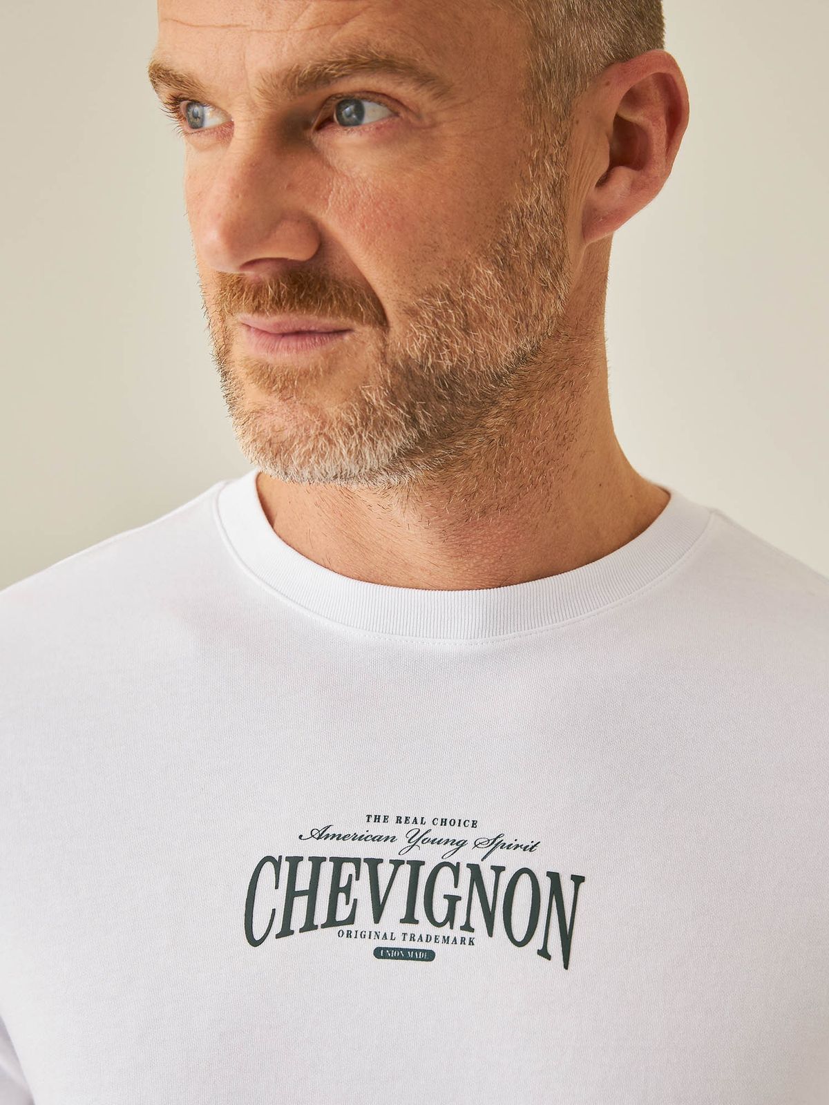Camiseta Hombre Chevignon Graphic Slim Fit