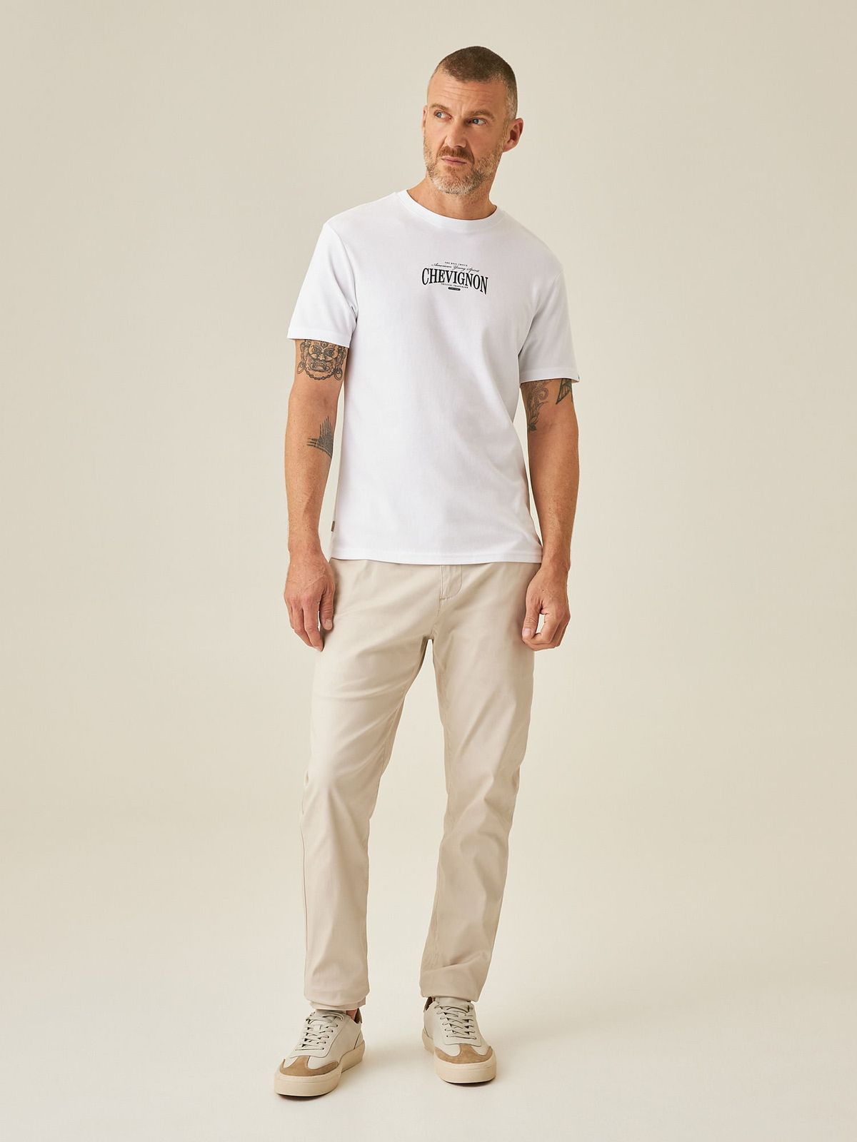 Camiseta Hombre Chevignon Graphic Slim Fit