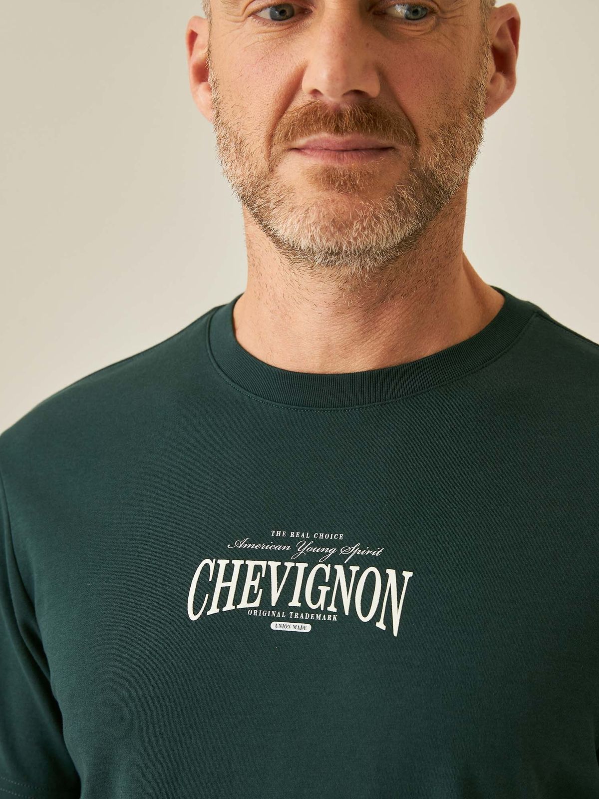 Camiseta Hombre Chevignon Graphic Slim Fit