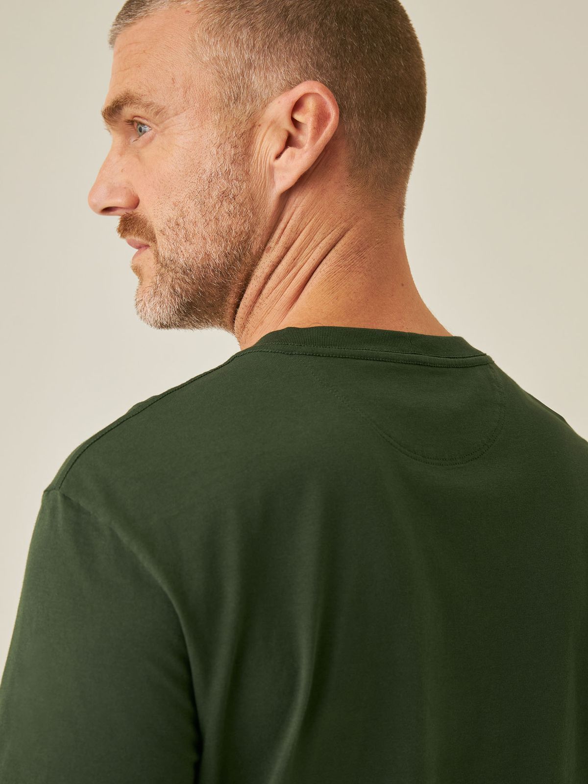 Camiseta Hombre Chevignon Graphic Shield