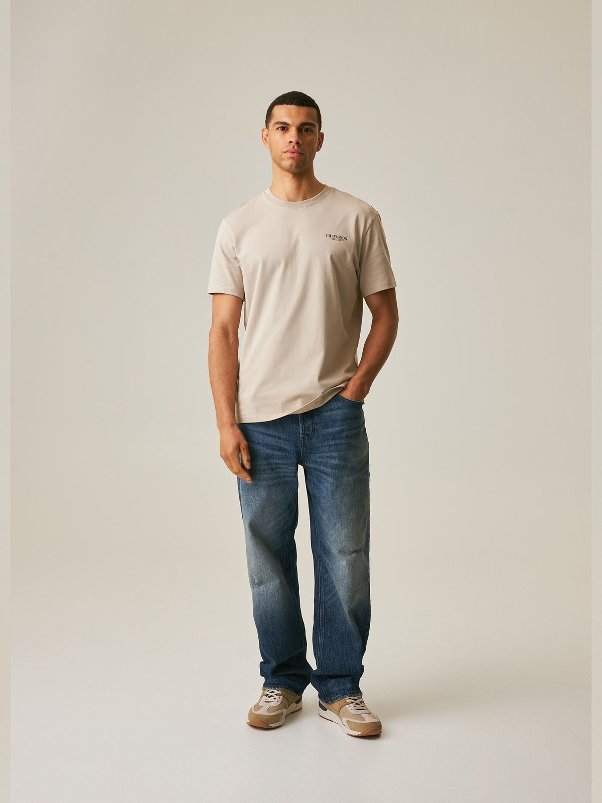 Camiseta Hombre Chevignon Graphic Classic Fit