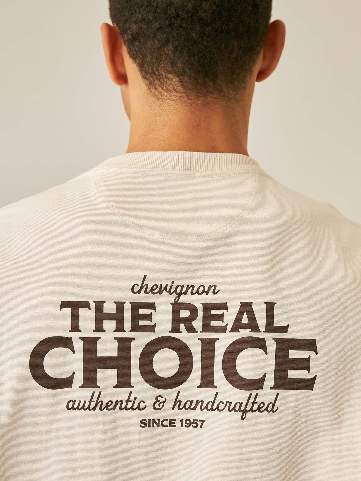 Camiseta Hombre Chevignon Authentic Graphic