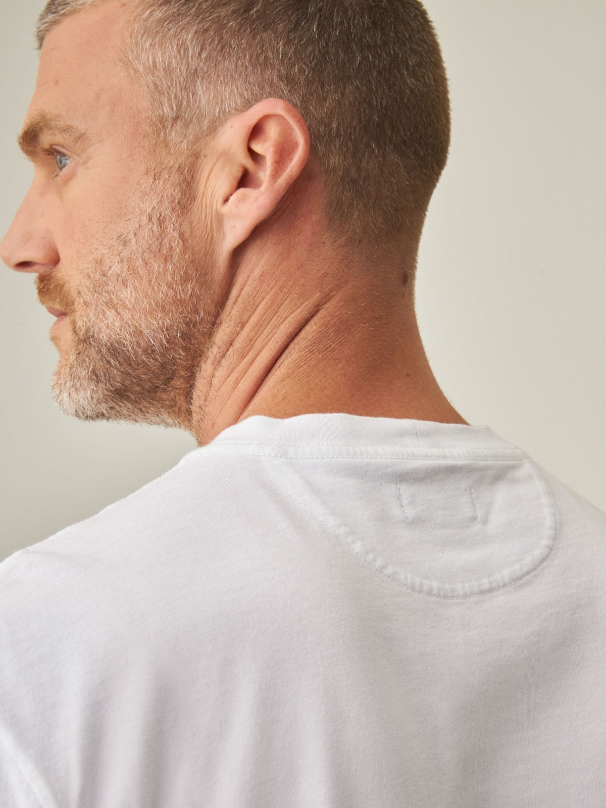 Camiseta Hombre Chevignon Básica Slim