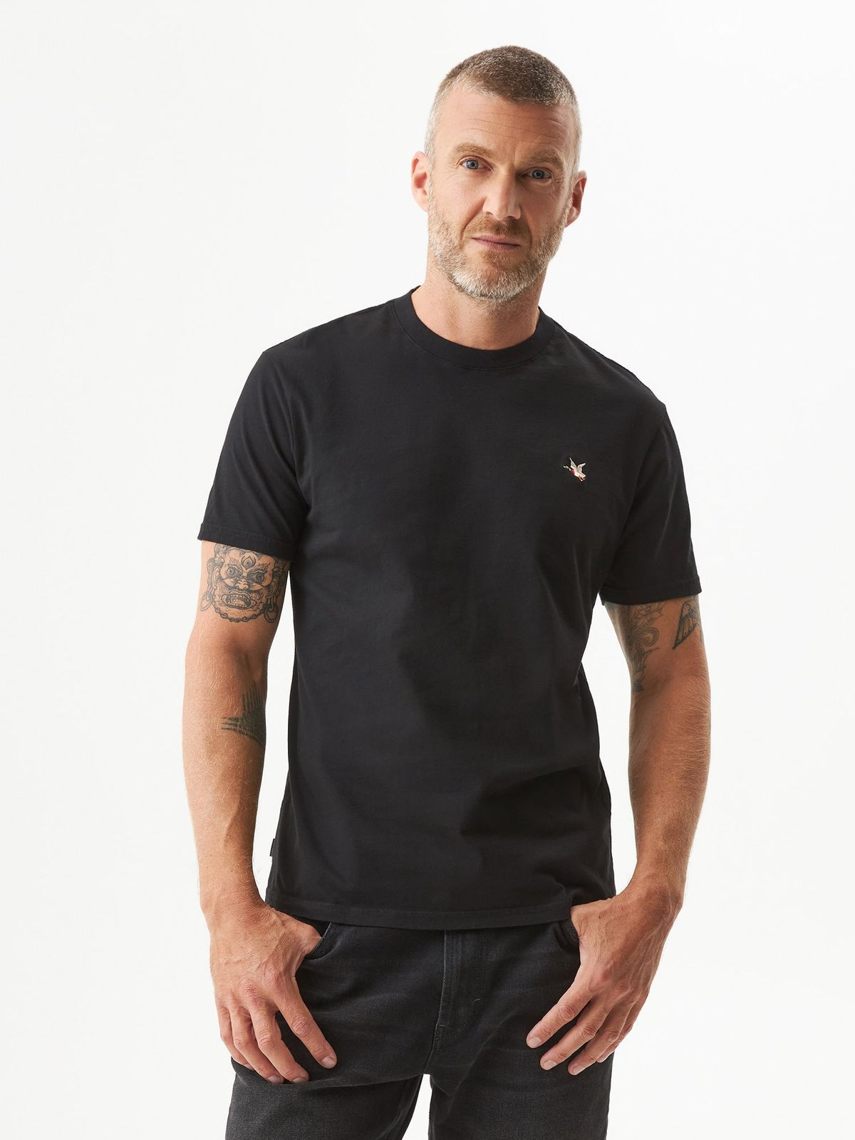 Camiseta Hombre Chevignon Básica Slim