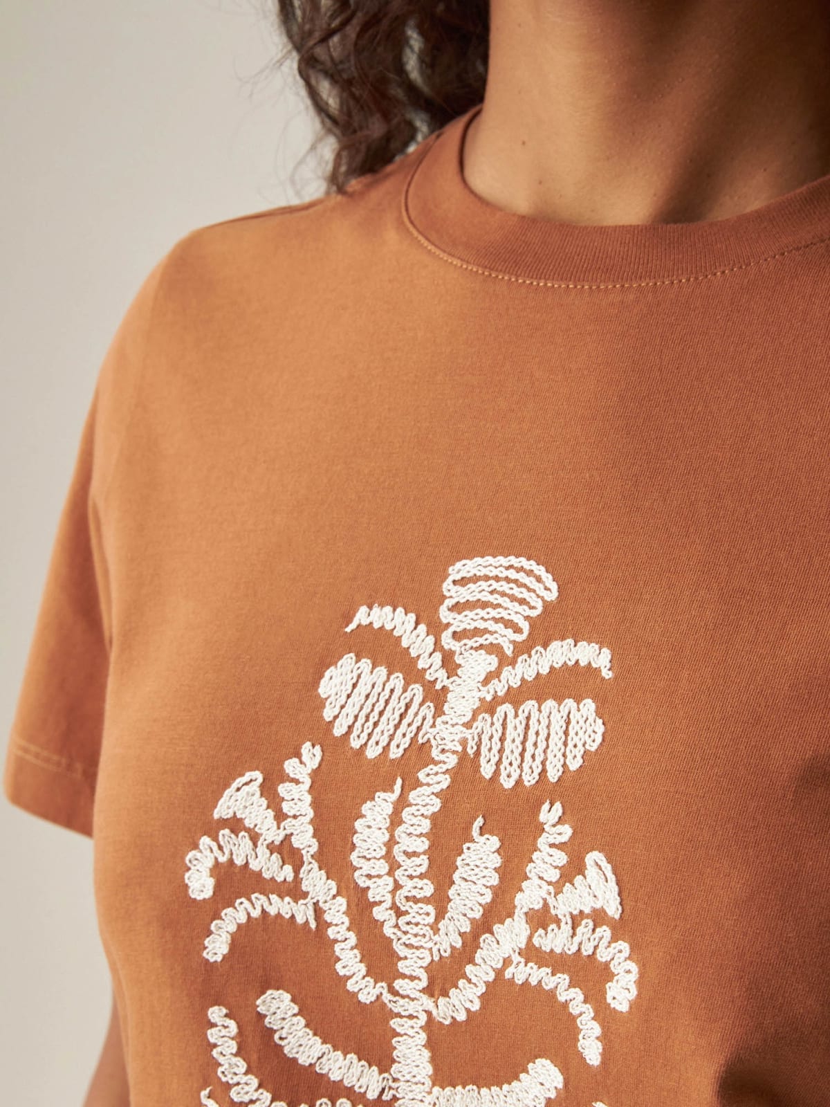Camiseta Mujer Chevignon Graphic