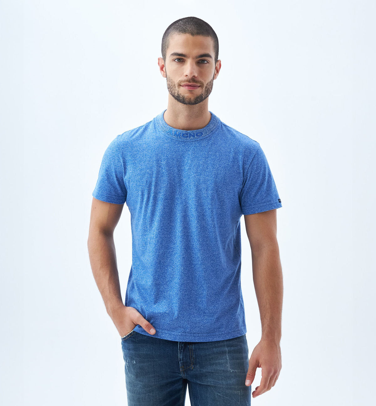 Camiseta Hombre Americanino Mini Logo AMCNO Slim Fit