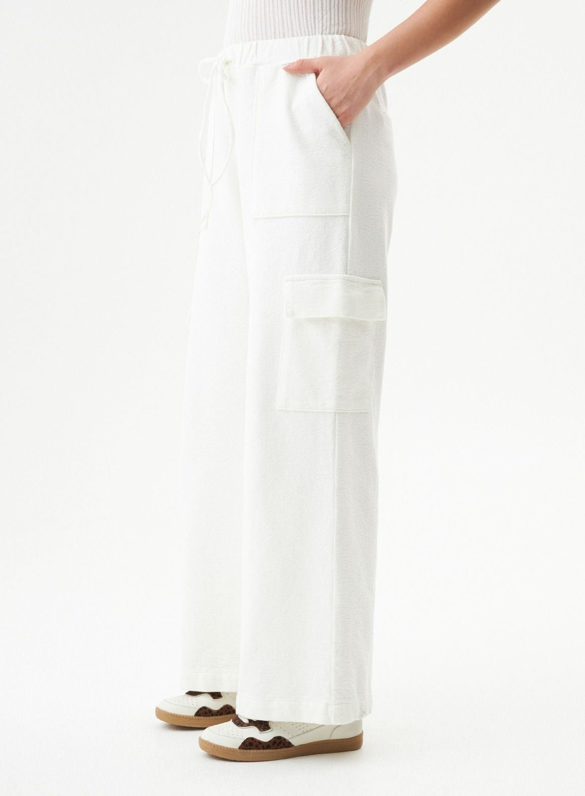 Pantalón Mujer Chevignon Textured Cargo