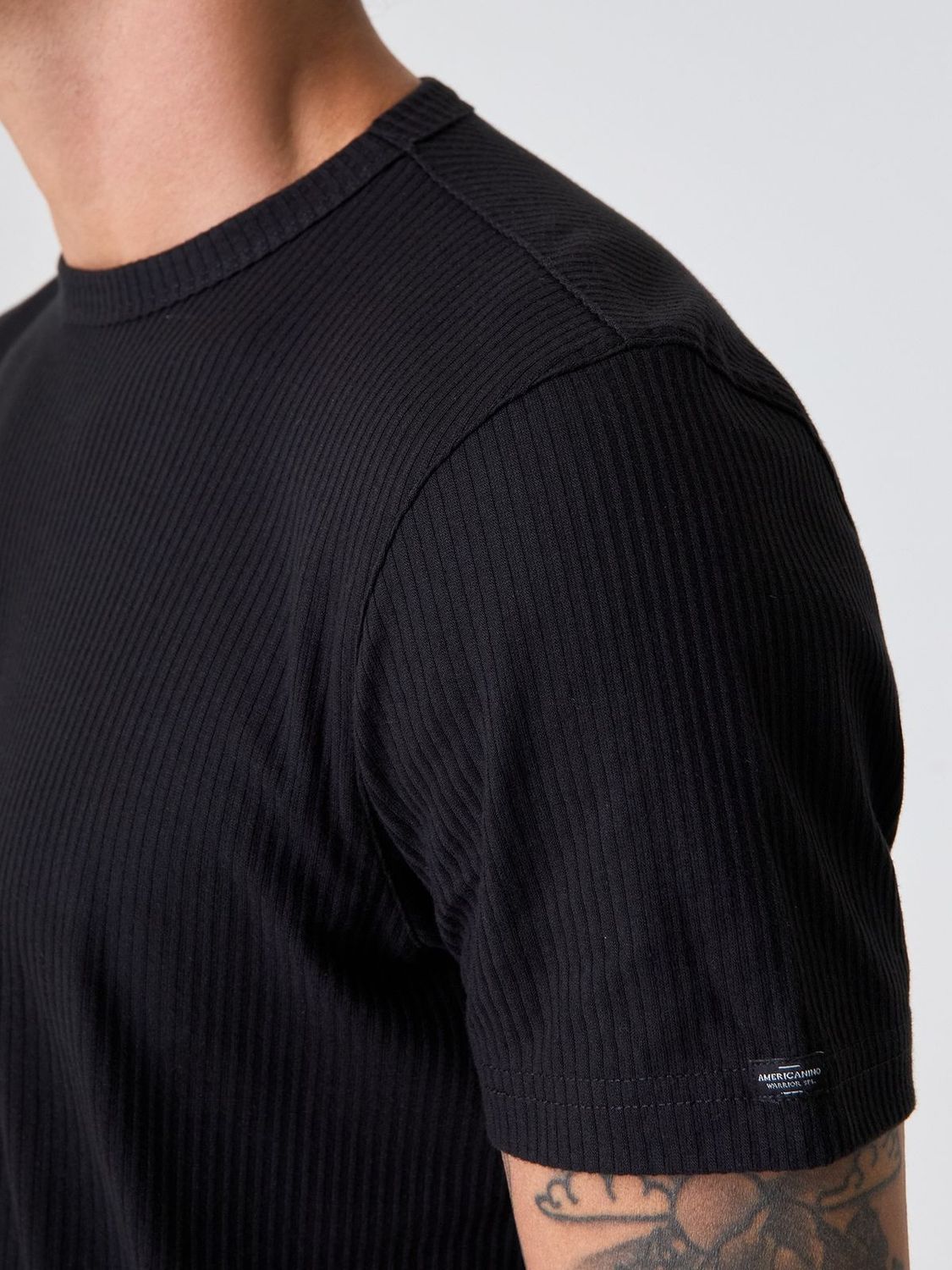 Camiseta Hombre Americanino Textura Slim Fit