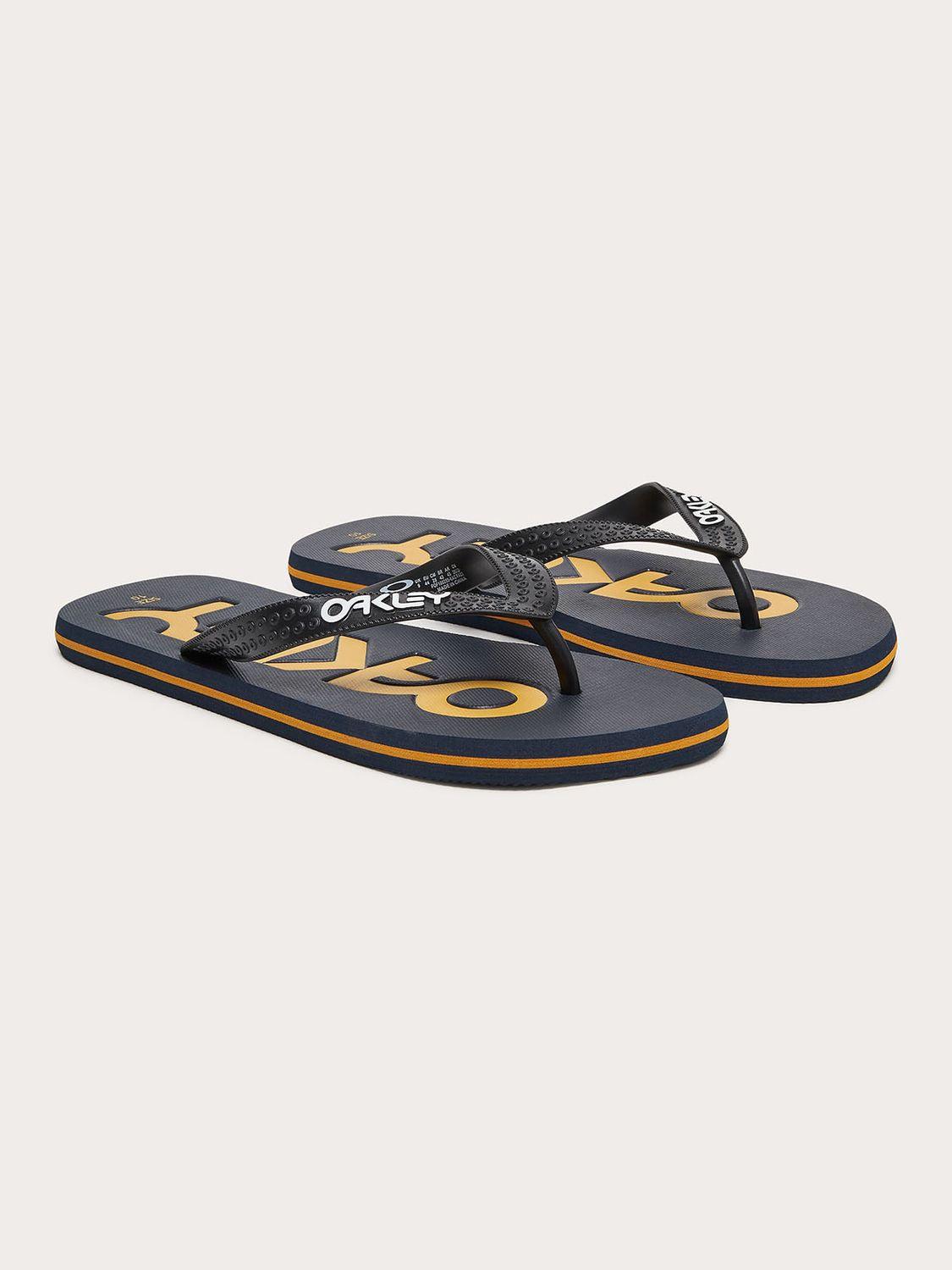 Sandalias Hombre Oakley College Flip Flop