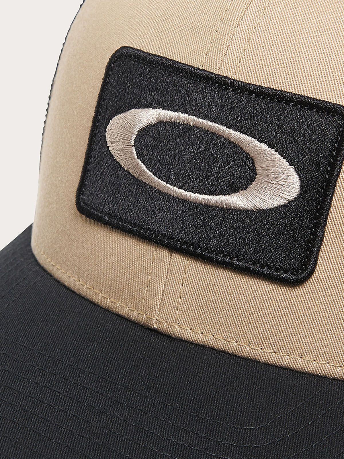 Gorra Oakley O Original Trucker